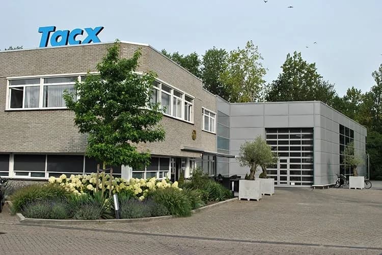 Account Manager, Flaschen-Promotions