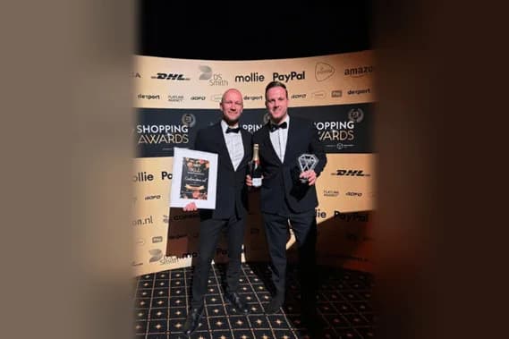 Cadeaubon.nl gewinnt die niederländische Shopping Award in der Kategorie Geschenke